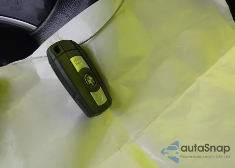 2008 BMW 328Xi z USA, uszkodzony, nr VIN WBAWV53518P078822